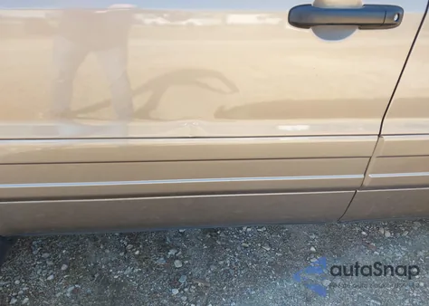 2003 Honda Pilot Ex-L from USA, damaged, VIN 2HKYF18613H613607